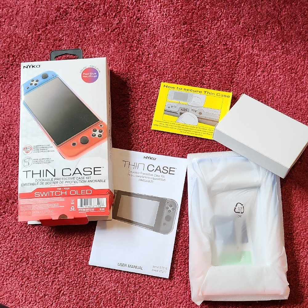 Nyko Thin Case Dockable Protective Case Kit For Switcj Oled.